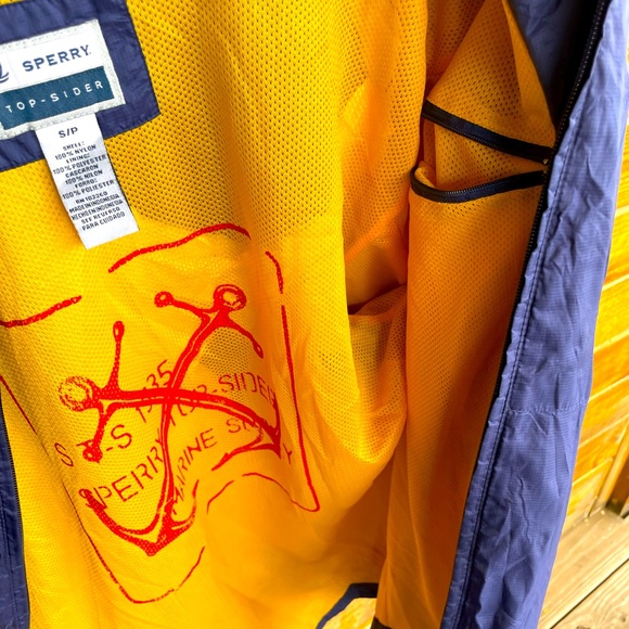 Sperry Top-Sider Windbreaker. Great condition! - Picture 5 of 8